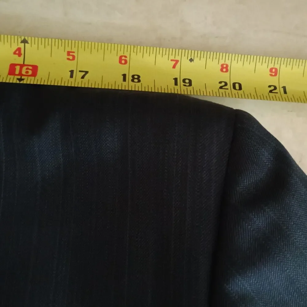 Vtg Hickey Freeman Saks Black Pinstripe Suit 42L 36x33 Wool/Cashmere USA Boardrm